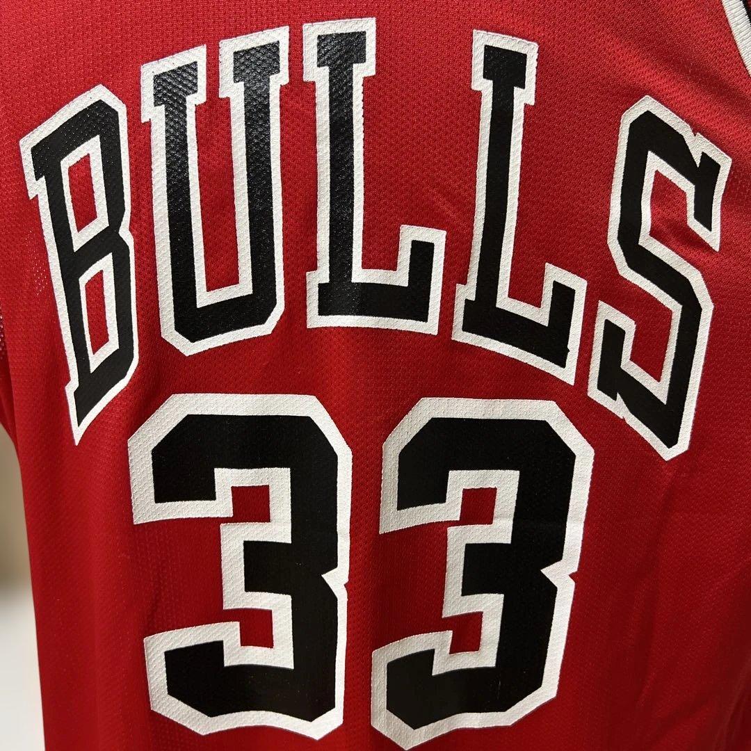美品　チャンピオン　NBA シカゴブルズ　ゲームシャツ33 スコッティ・ピッペン