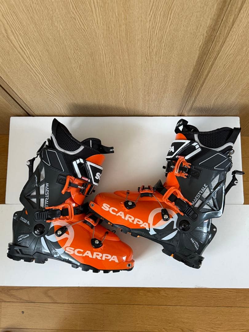 SCARPA Maestrale バックカントリーブーツ 25.5