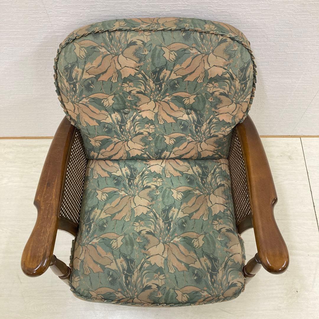 【カリモク】コロニアル　一人掛けソファ　シングルソファ　椅子
