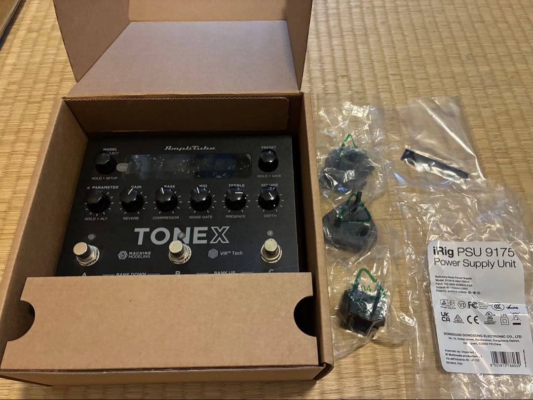 TONEX Pedal (ライセンス・電源の欠品)