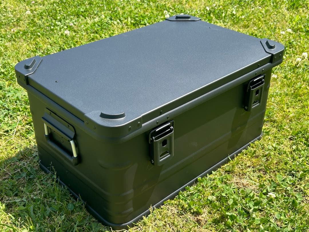 マットブラック スタッキング アルミコンテナボックス 50l コンテナボックス