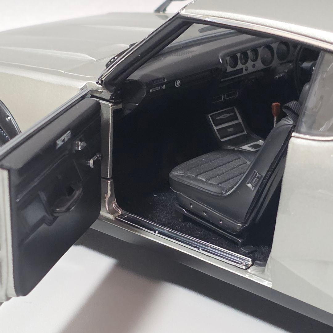 美品 KYOSHO NISSAN SKYLINE 2000 GT-R 1/18