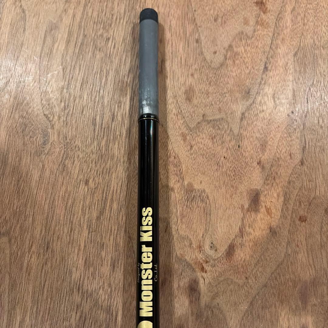 モンスターキス　Monster Kiss MX-Grip spinning
