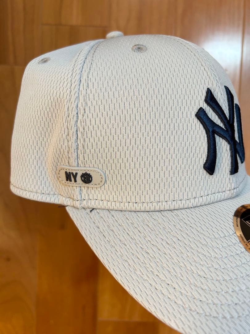 新品 MLBロッカールームニューヨークヤンキース ニューエラ9FORTYキャップ