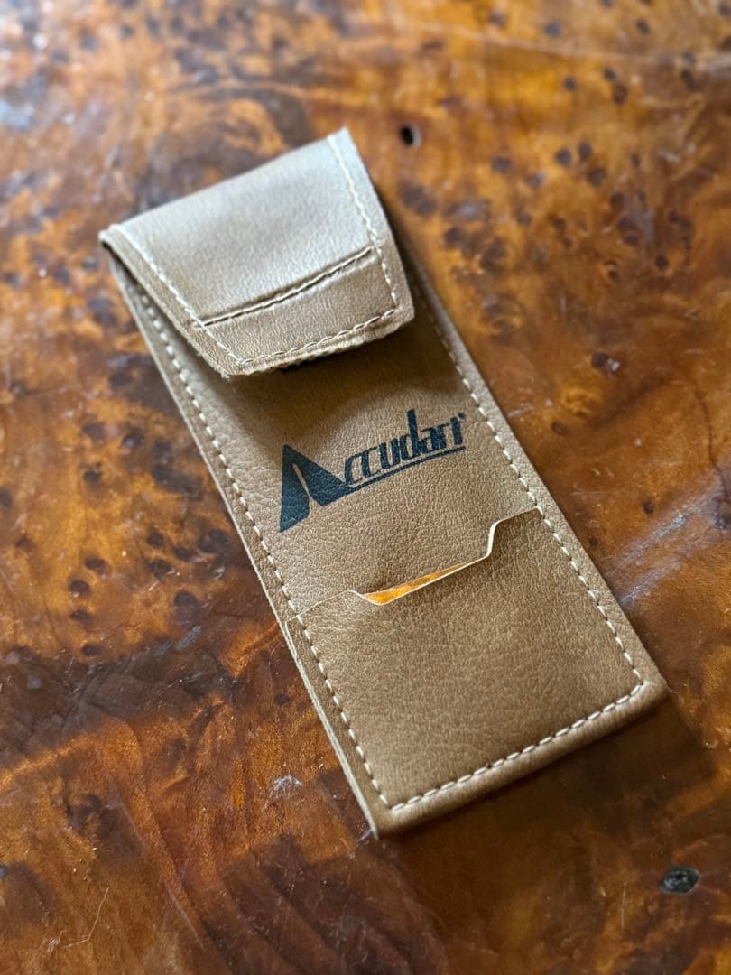 【ヴィンテージ】Accudart Darts 真鍮ダーツ3本セット ケース付き