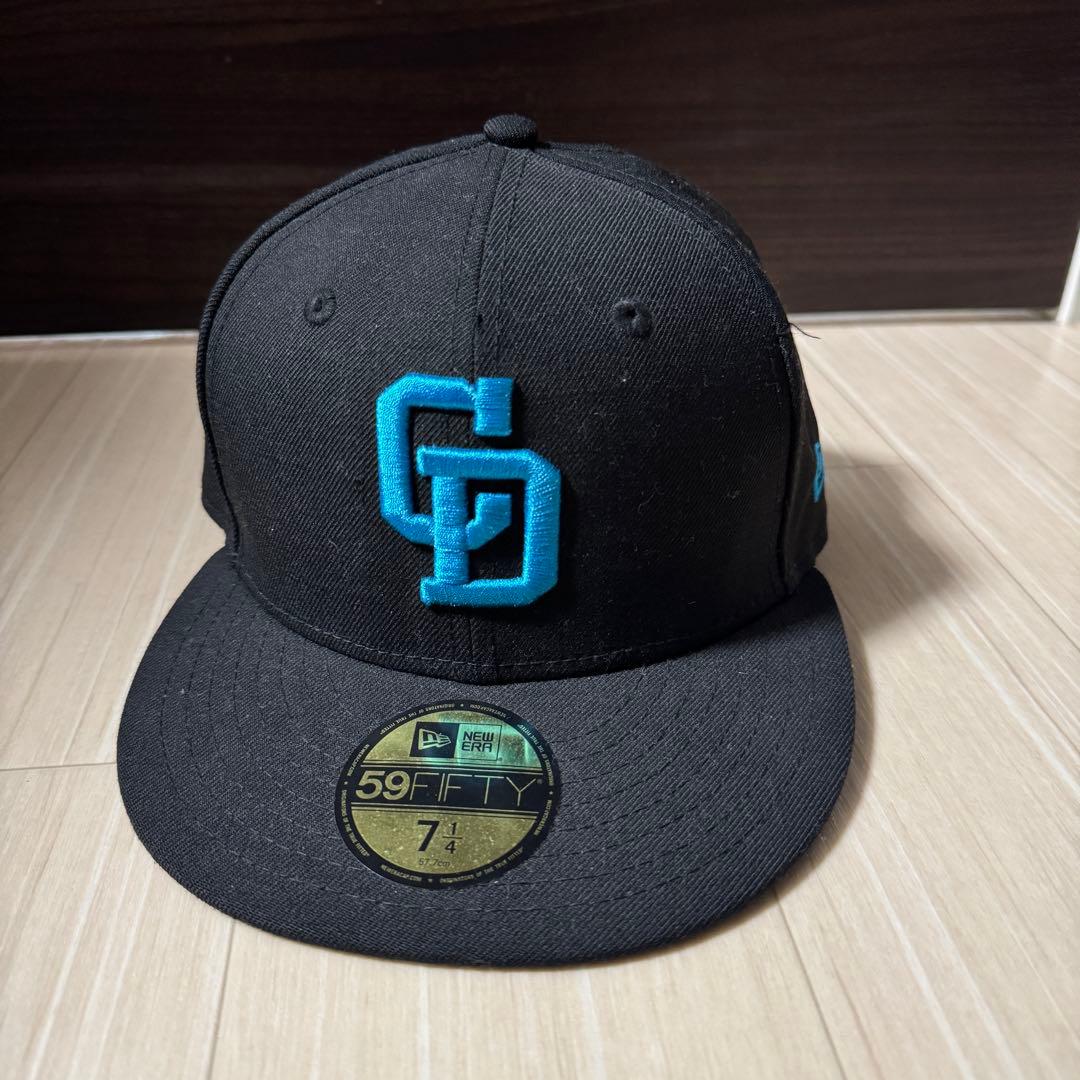 New Era 59FIFTY ブラック キャップ ドラゴンズ