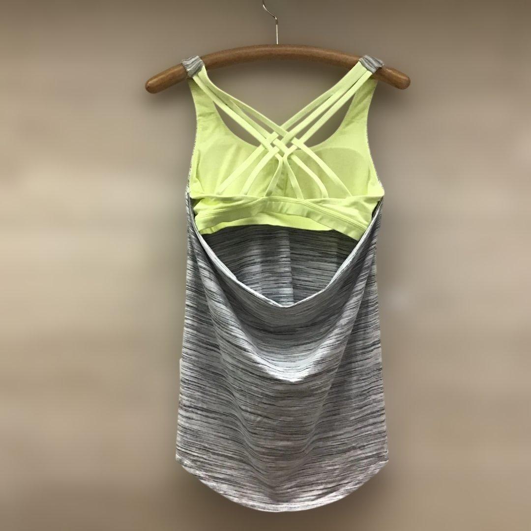 Lululemon ストラップ付きタンクトップ ヨガウエア　新品　ルルレモン