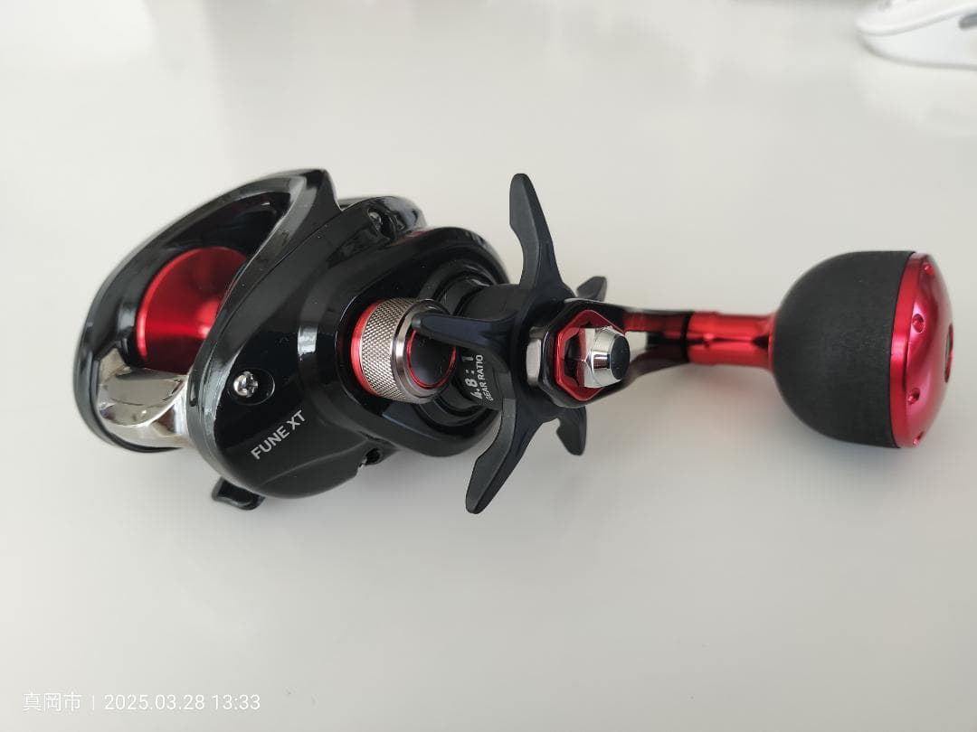 【美品】ダイワ フネ XT 150P-OP 右ハンドル　ドラグ9kg