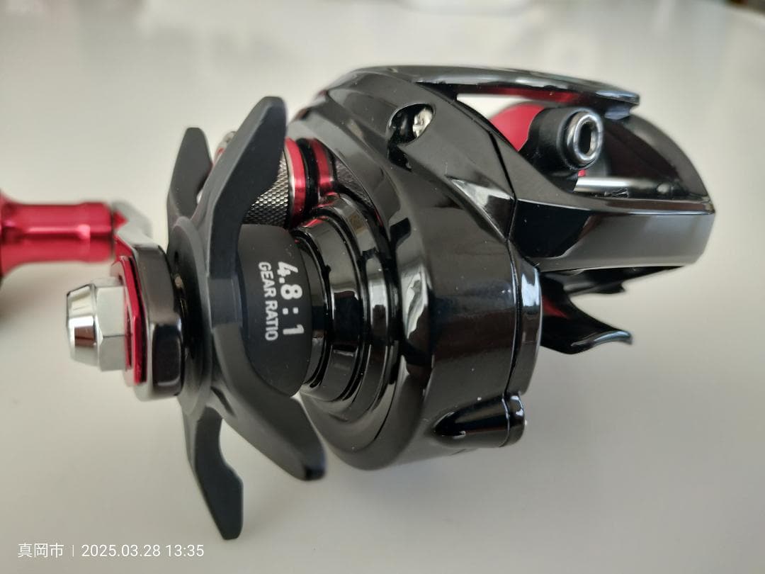 【美品】ダイワ フネ XT 150P-OP 右ハンドル　ドラグ9kg