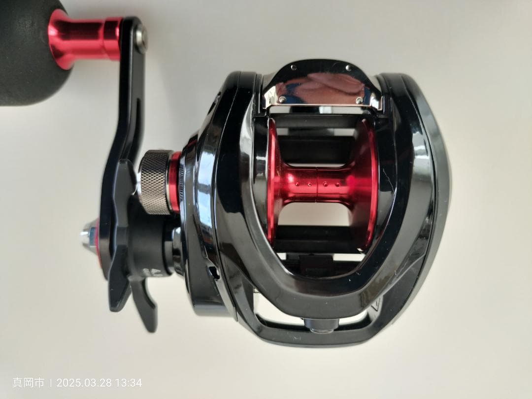 【美品】ダイワ フネ XT 150P-OP 右ハンドル　ドラグ9kg