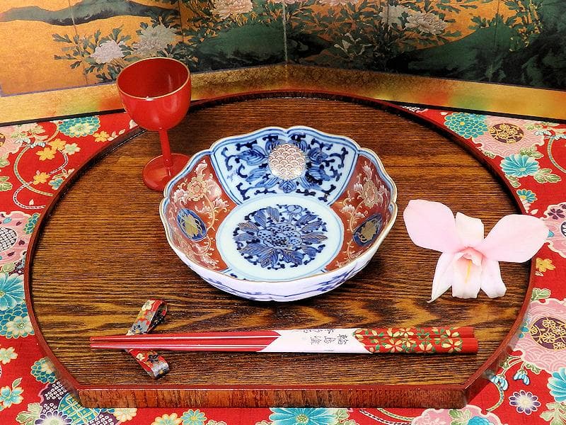 大聖寺伊万里 金襴手　牡丹に巻物　唐草の図　膾皿　４客　C135AS-DCq