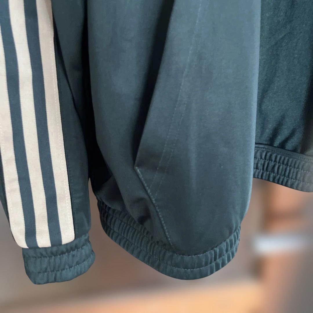 adidas モスグリーンジャージ ジャケット XL