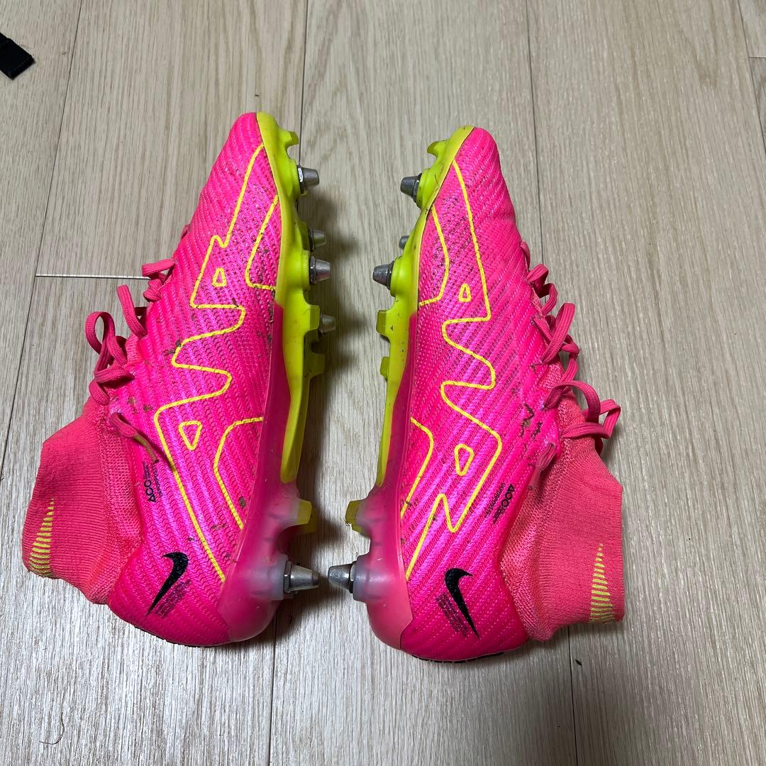 Nike サッカーシューズ・スパイク ピンク　SG 27.5