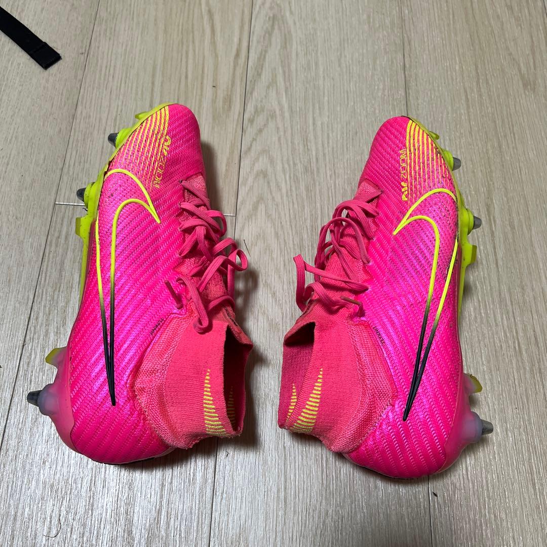 Nike サッカーシューズ・スパイク ピンク　SG 27.5