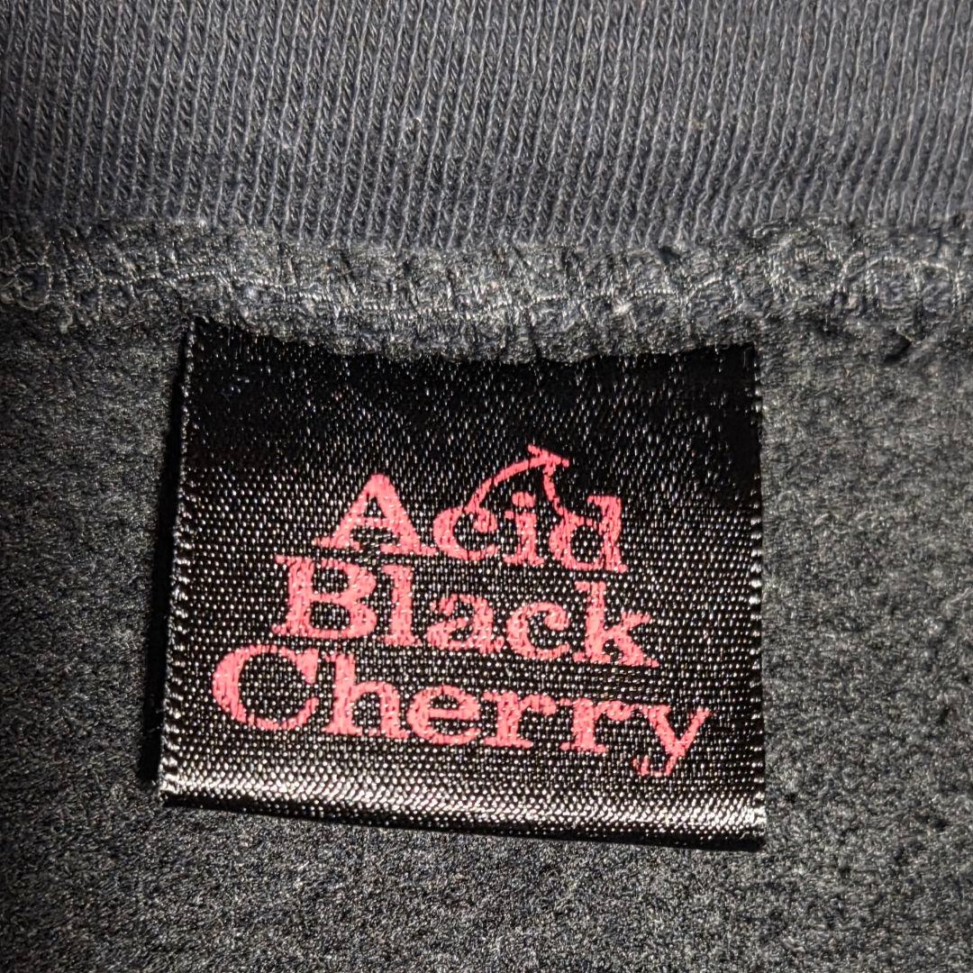 Acid Black Cherry ボリュームネックパーカー