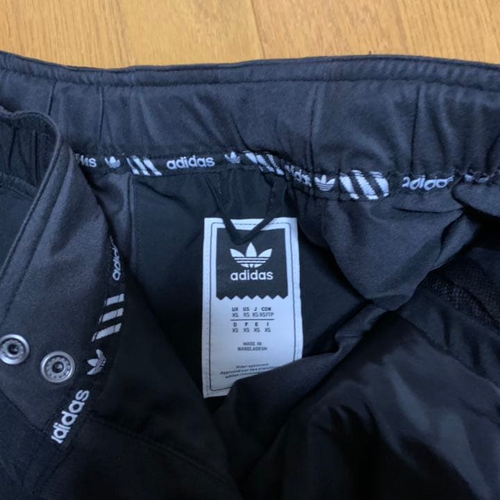 ✿ 2回着用 adidas originals ボードウエア(下)