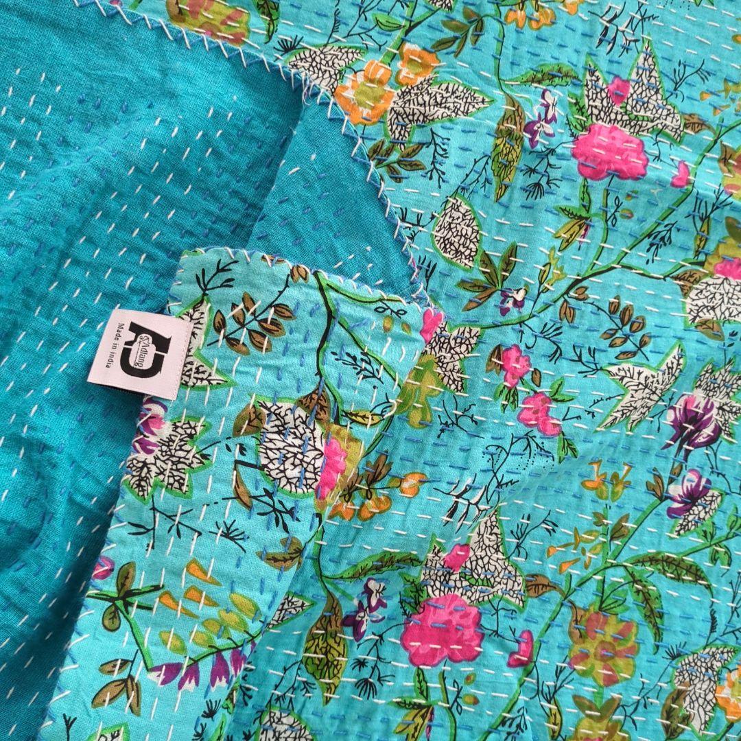 150❁︎ボタニカル 手作り カンタキルト マルチカバー 花 ターコイズ