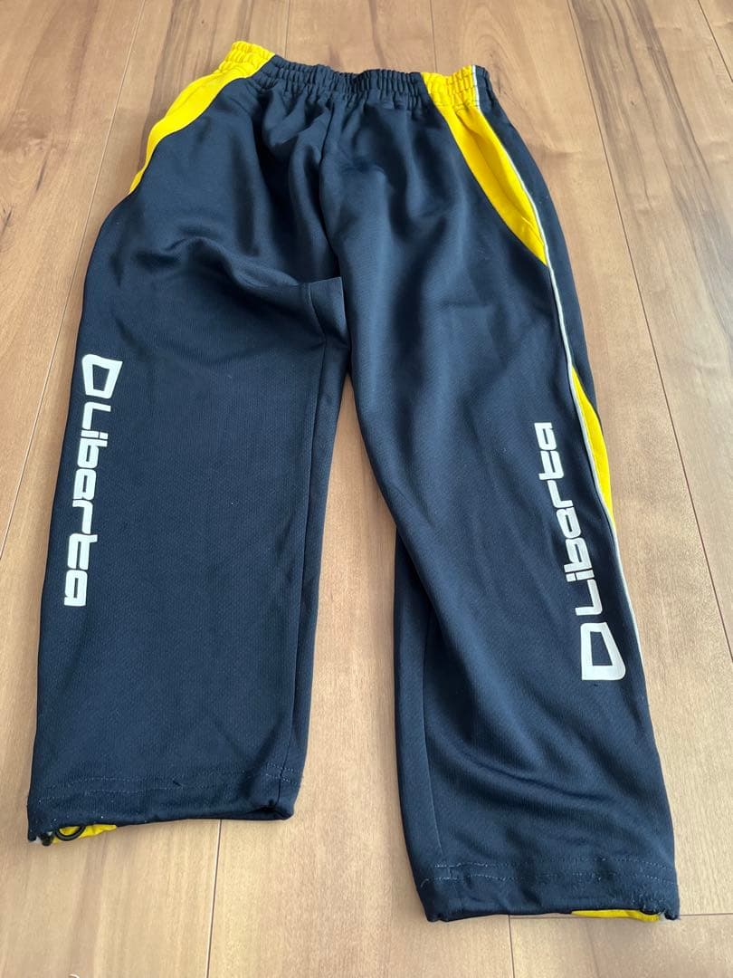 Liberta リベルタ　サッカースクール　ユニフォームジャージセット売り