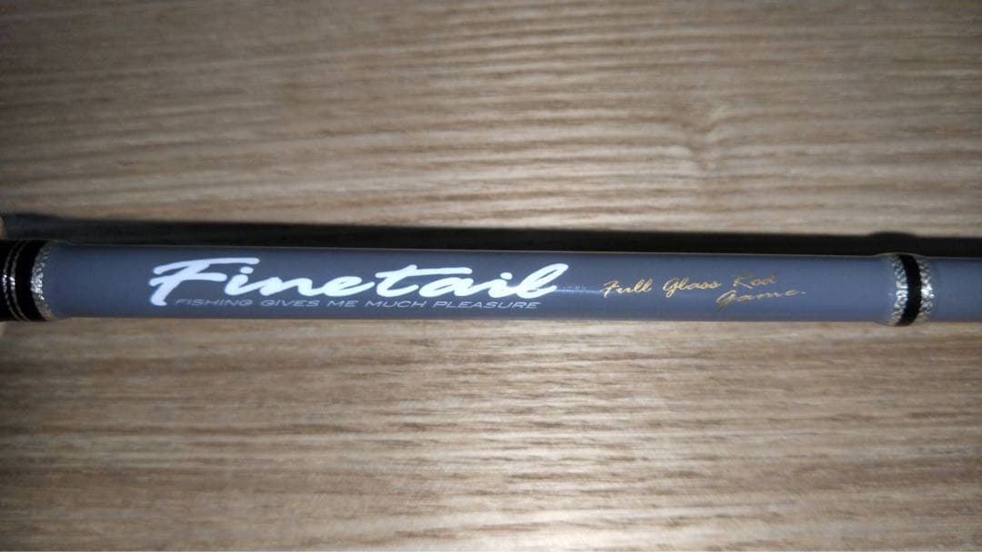 Finetail トラウトロッド キャリーケース付き