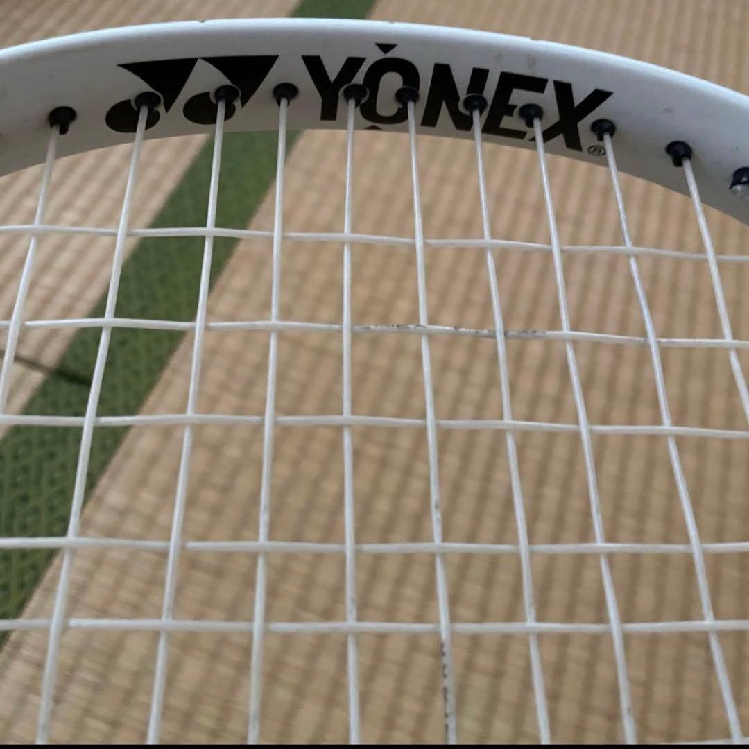 ジオブレイク 70V 白 YONEX ラケット