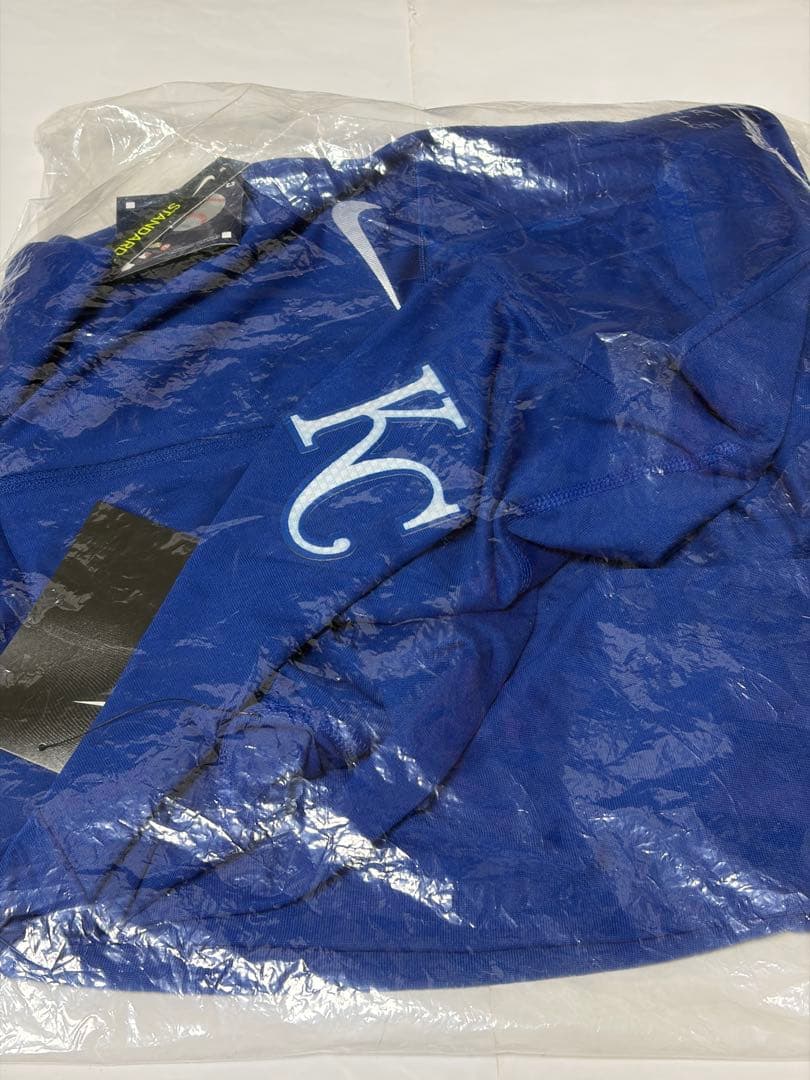 100%正規品スウェットM定価70$ハーフジップ新品ナイキ製ロイヤルズ日本未発売
