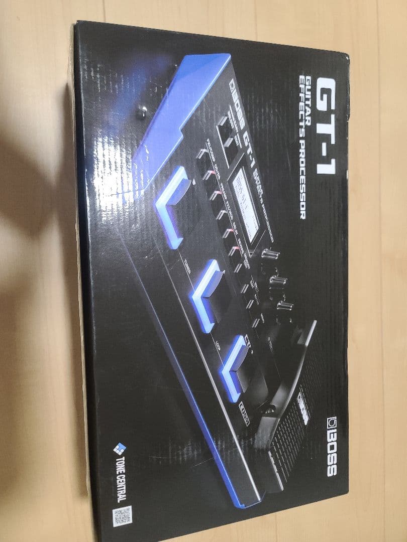 【美品中古】BOSS GT-1 マルチエフェクター【ACアダプター&解説本付き】