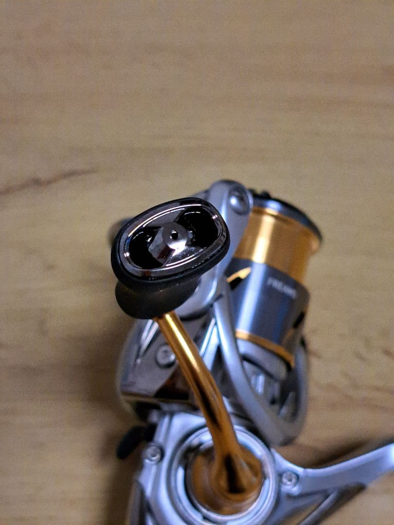 最後値下げ★超美品★DAIWA 21FREAMS FC LT1000S