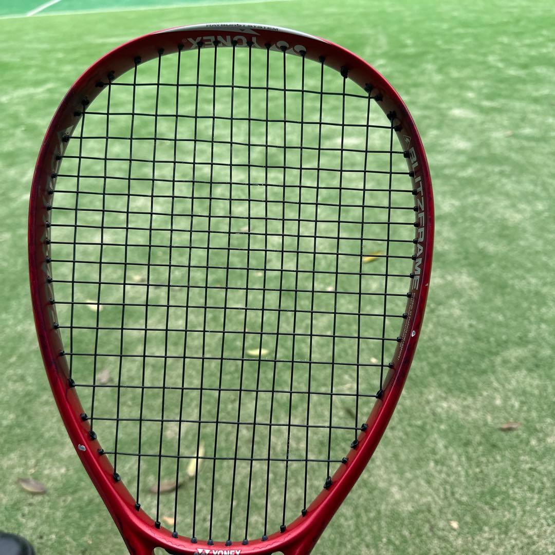 YONEX レッド テニスラケット