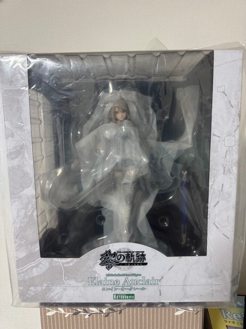 新品未開封　エレイン・オークレール 1/8 PVC製塗装済み完成品