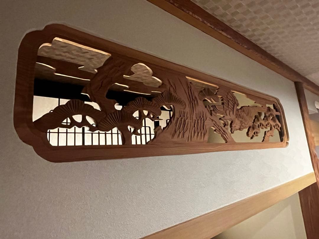 超絶希少★良品 アンティーク建具 木彫りの両面彫刻 欄間（らんま）松に鷹 1枚