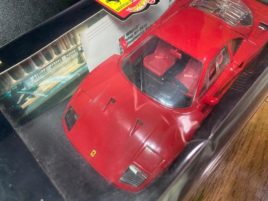 ホットウィール　フェラーリ　F40 1/18 レア品