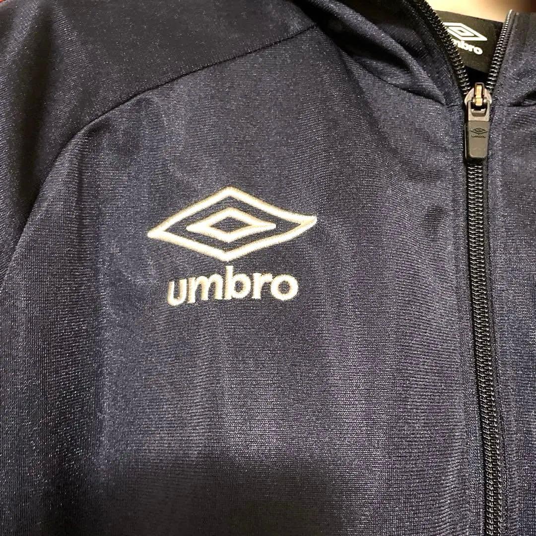 umbro上下