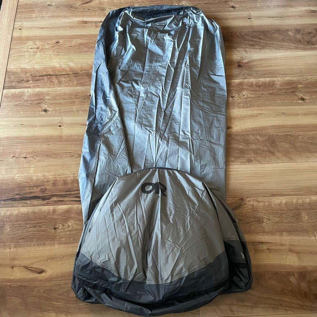 アウトドアリサーチ ヘリウムビビー グレーHelium Bivy ビビィサック