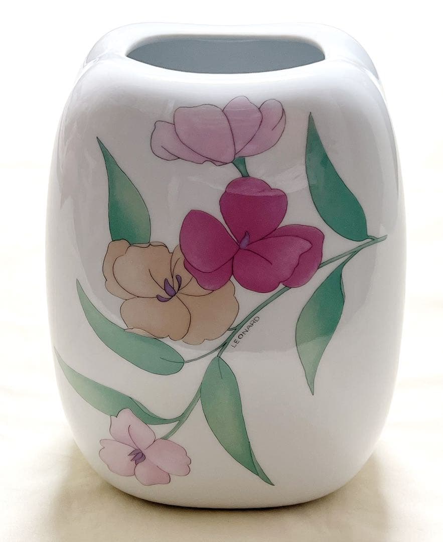 ドイツ製　HUTSCHEN REUTHERフッチェンロイター　レオナール　花瓶