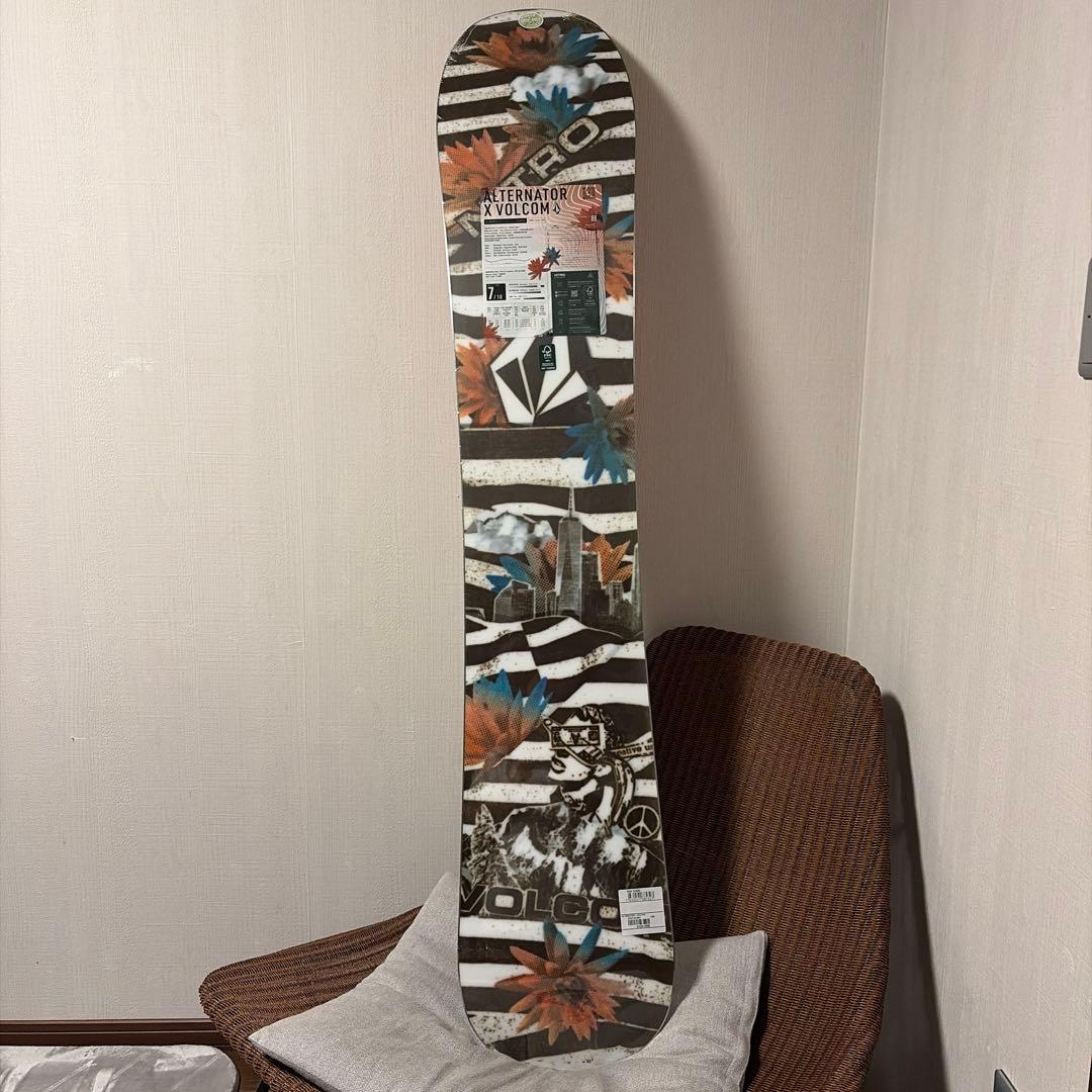 NITRO ALTERNATOR × VOLCOM 160cm スノーボード