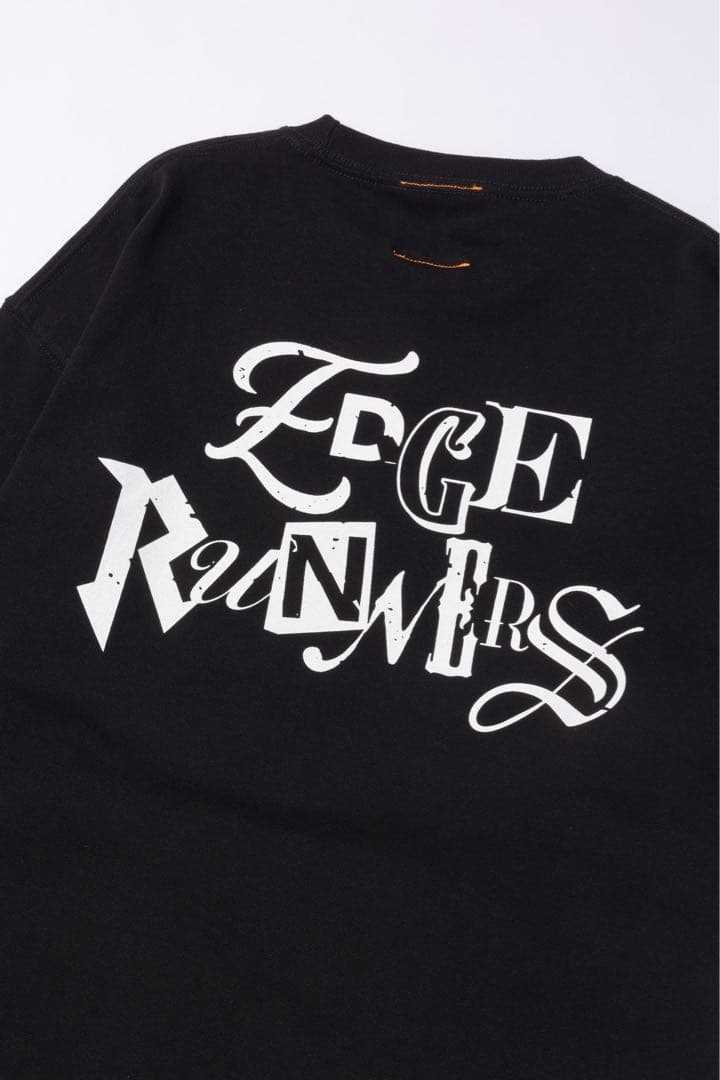 LUCY TEE BLACK vault room Cyberpunk Tシャツ