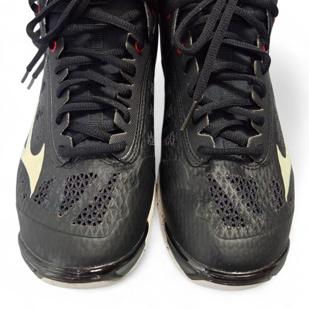 Mizuno Wave Momentum 26.0 バレーボールシューズ
