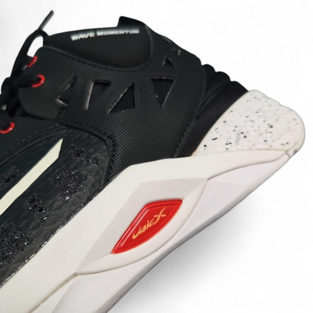Mizuno Wave Momentum 26.0 バレーボールシューズ
