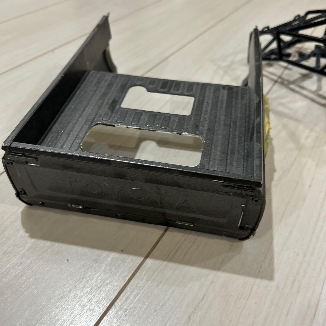 ハイラックス　プラボディー　制作途中品