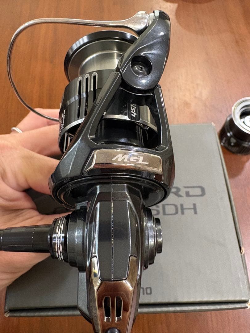 ハンドルなしSHIMANO 24ヴァンフォードC3000SDH ベアリング追加