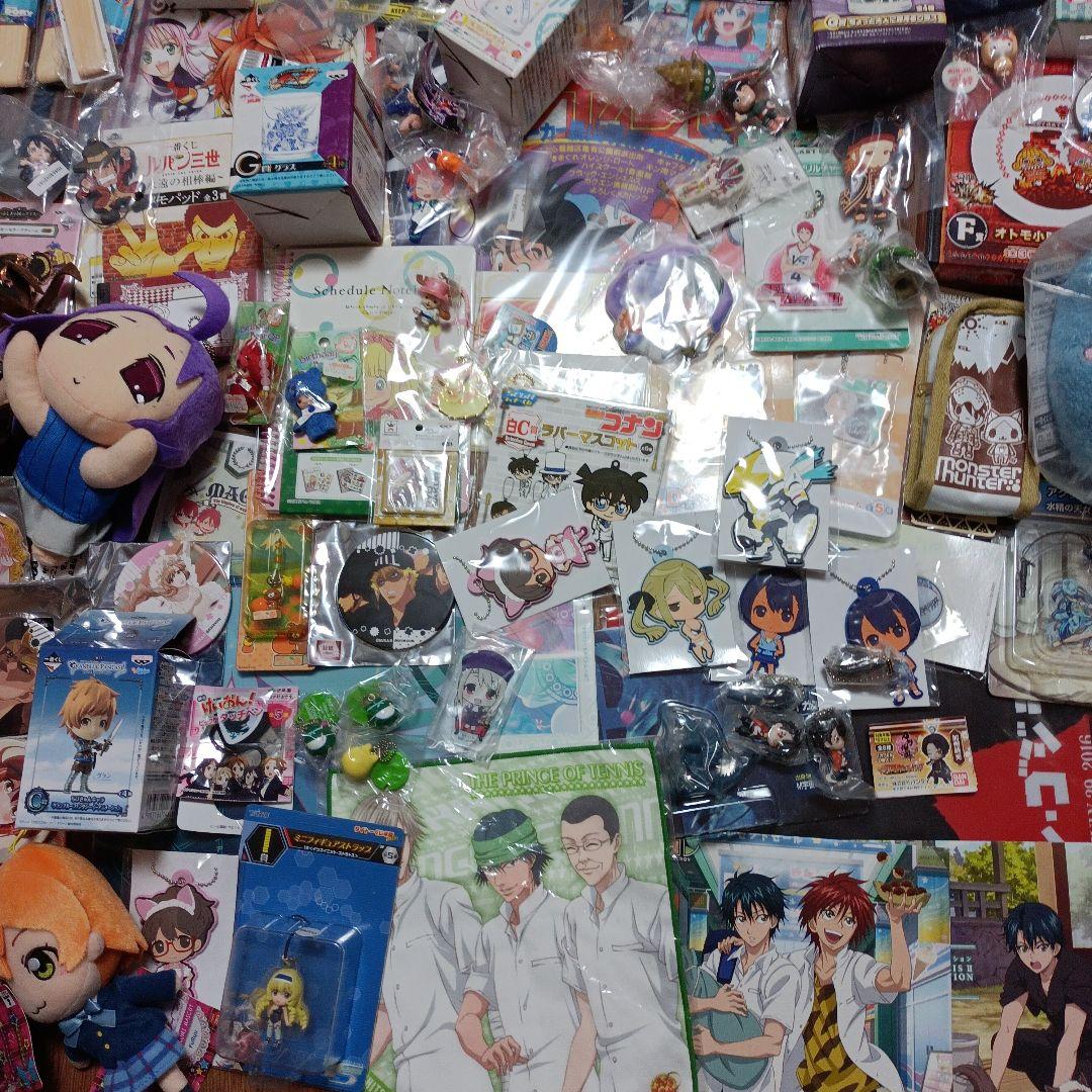【送料無料】アニメグッズ　大量100個以上　まとめてセット