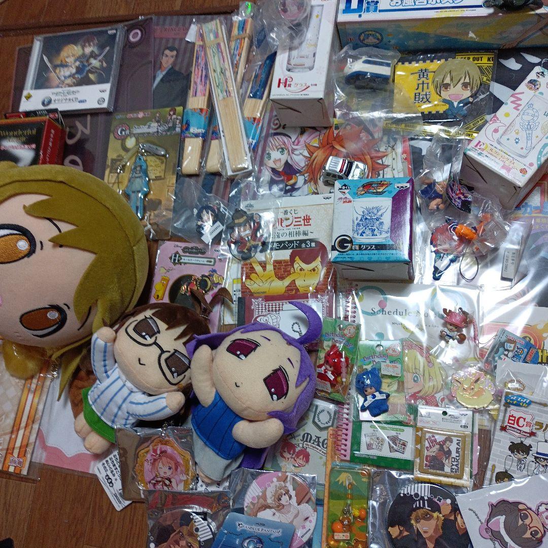 【送料無料】アニメグッズ　大量100個以上　まとめてセット