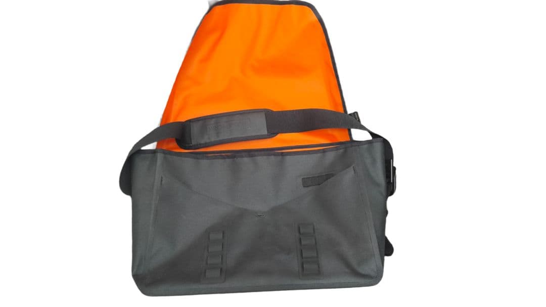 アクセサリー BROMPTON Metro Waterproof L, with frame