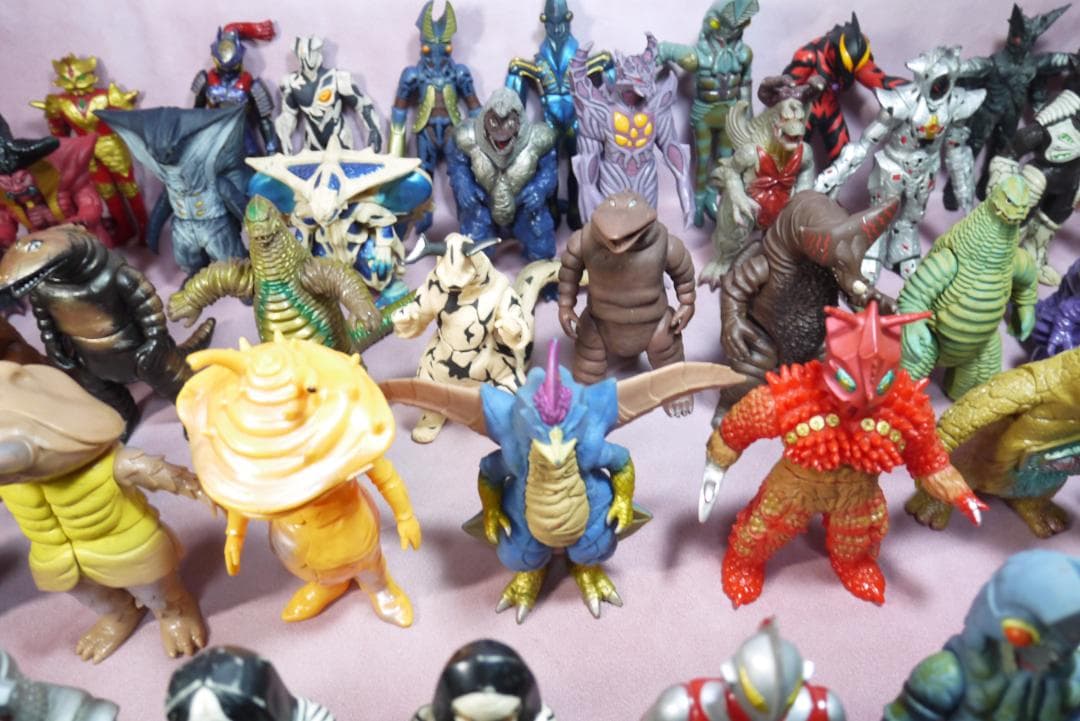 ウルトラ怪獣シリーズ　怪獣ソフビ　58体