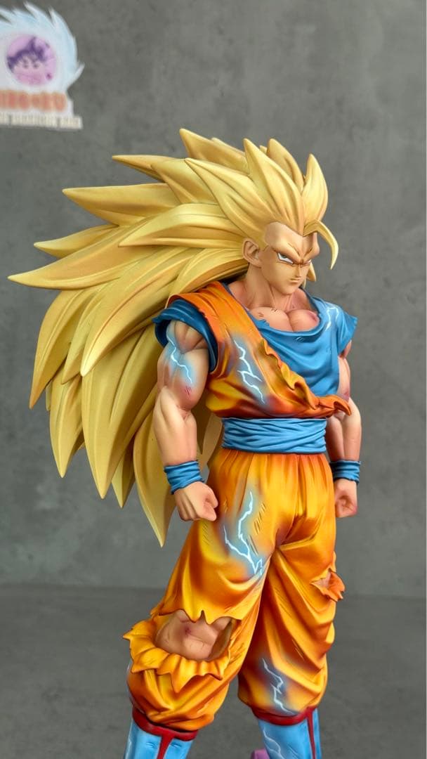 ドラゴンボール孫悟空 超サイヤ人 フィギュア