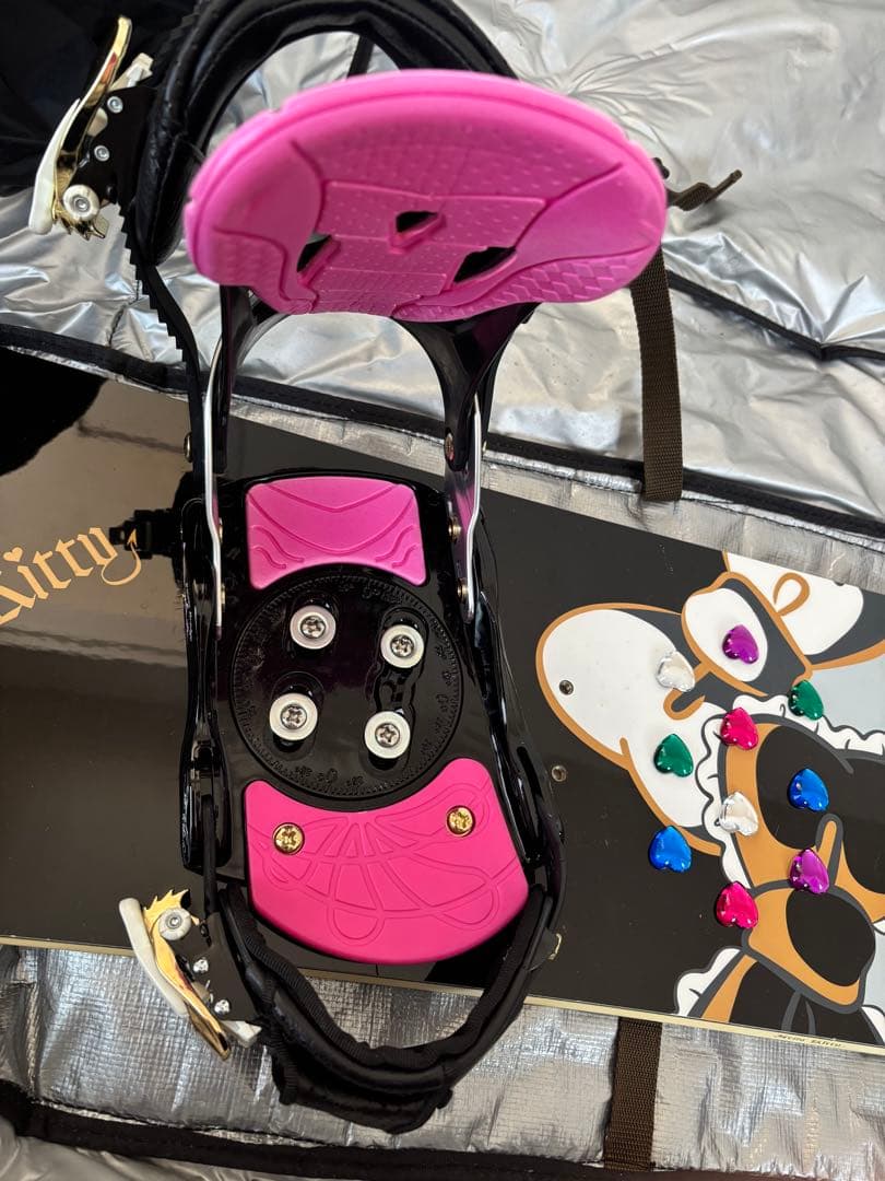 Hello Kitty スノーボード バインディング付き