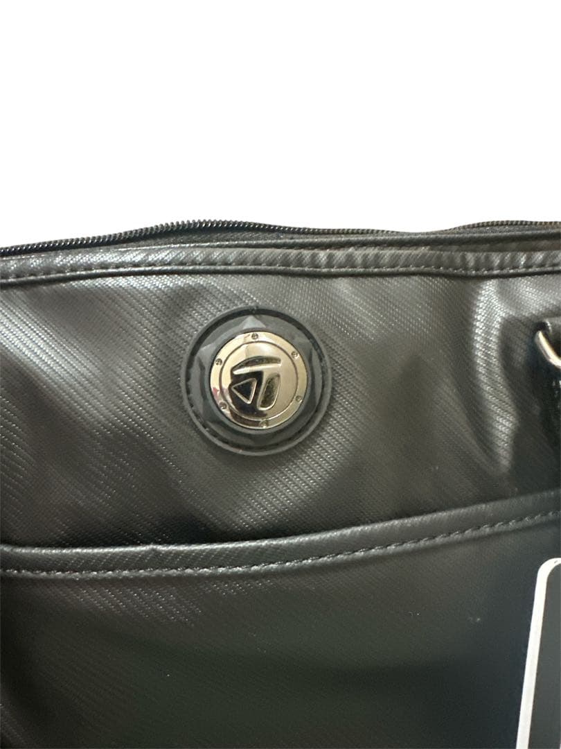 【新品】黒 ナイロン ボストンバッグ