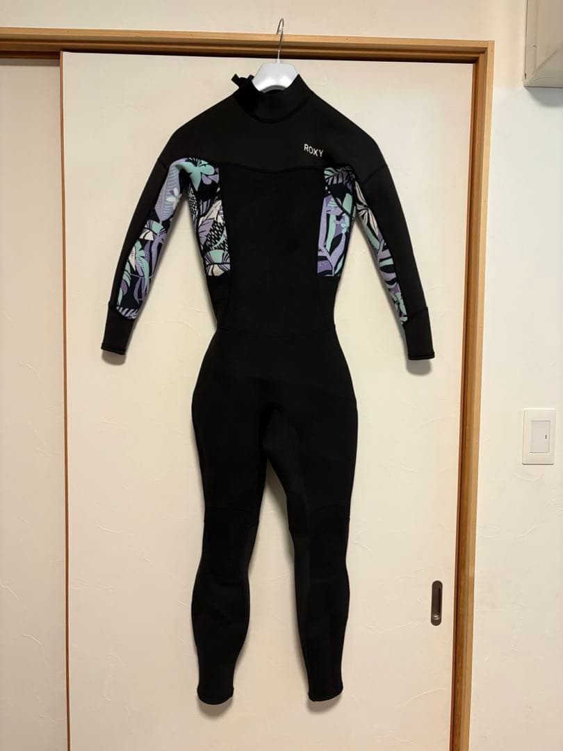 ROXY ウエットスーツ　Mサイズ　2.5/2mm