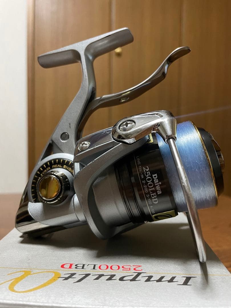 Daiwa インパルトα 2500LBD レバーブレーキリール