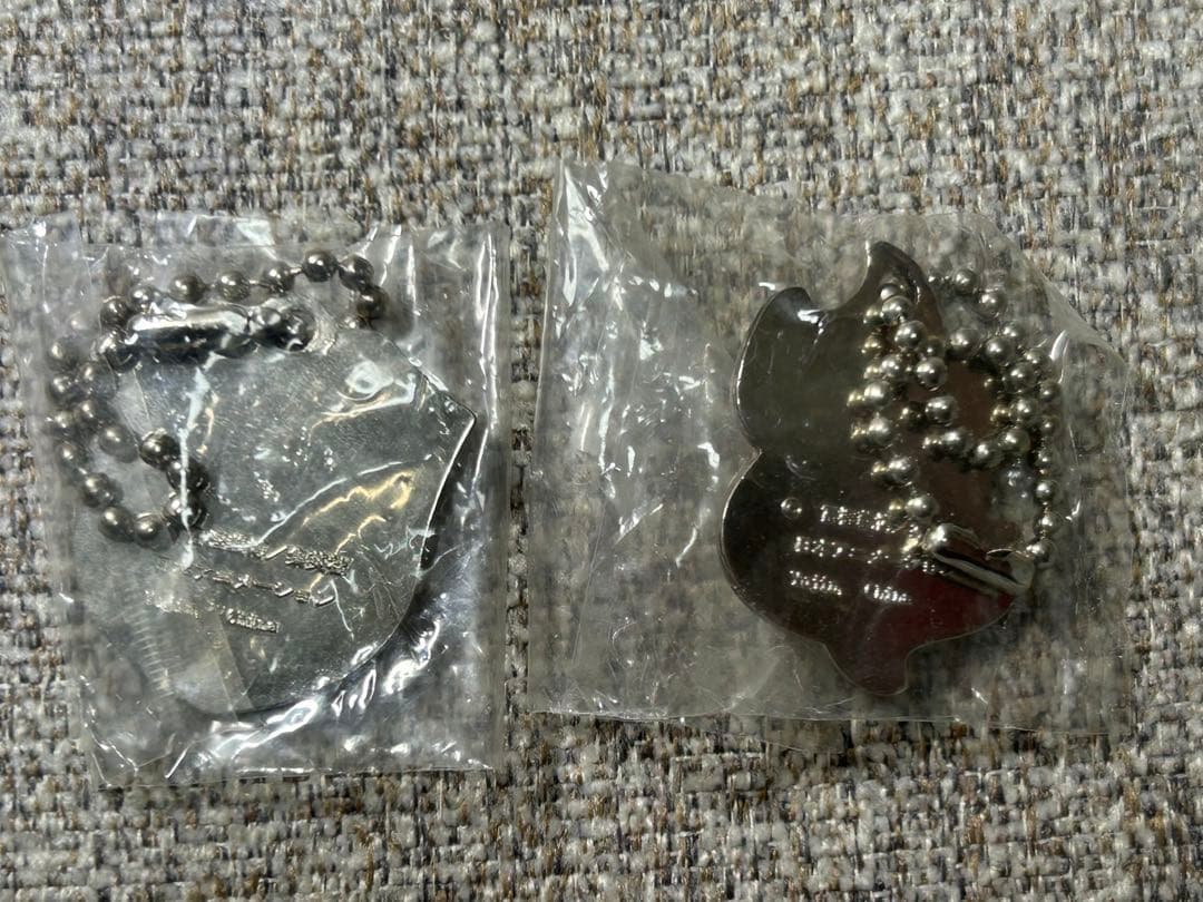 ハンターハンタービジュアルメタル　キーホルダー　チャーム　キルアセット　貴重